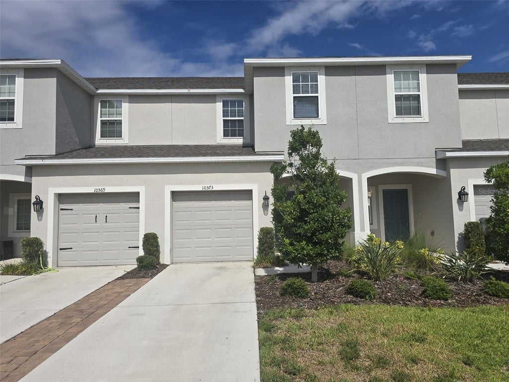 Photo of 10573 Oakside Drive, Palmetto, FL 34221 (MLS # TB8525935)