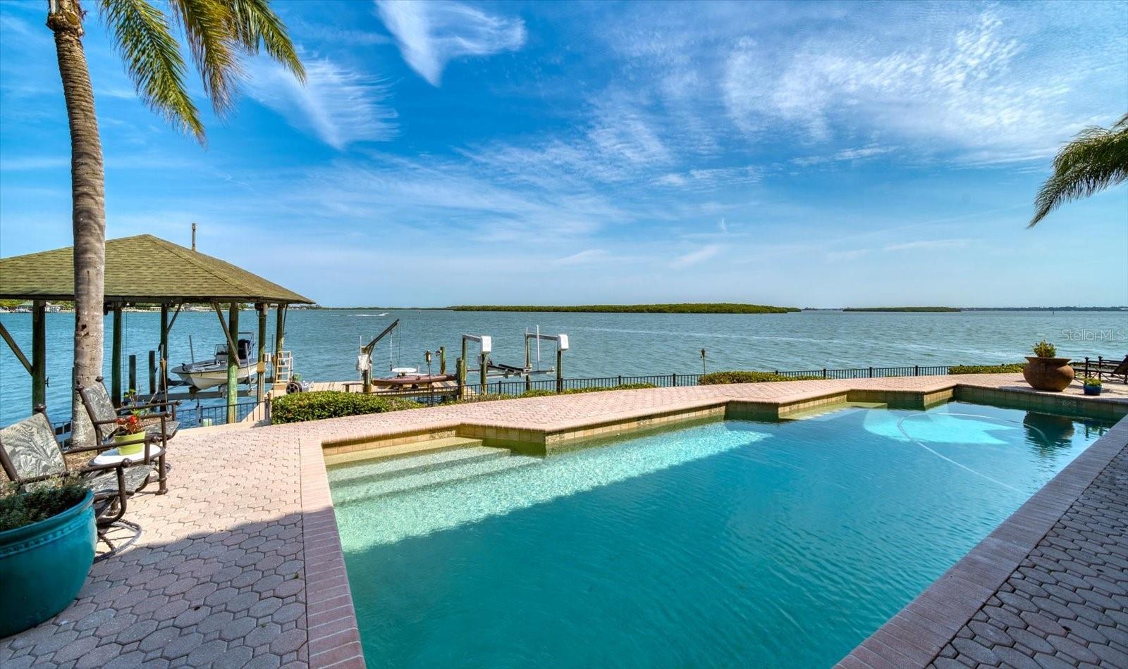 ISLAND ESTATE OF CLEARWATER UNITS 6D 7A 7C - Residential