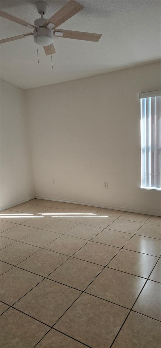 RESERVE/TOWN CENTER - Residential Lease