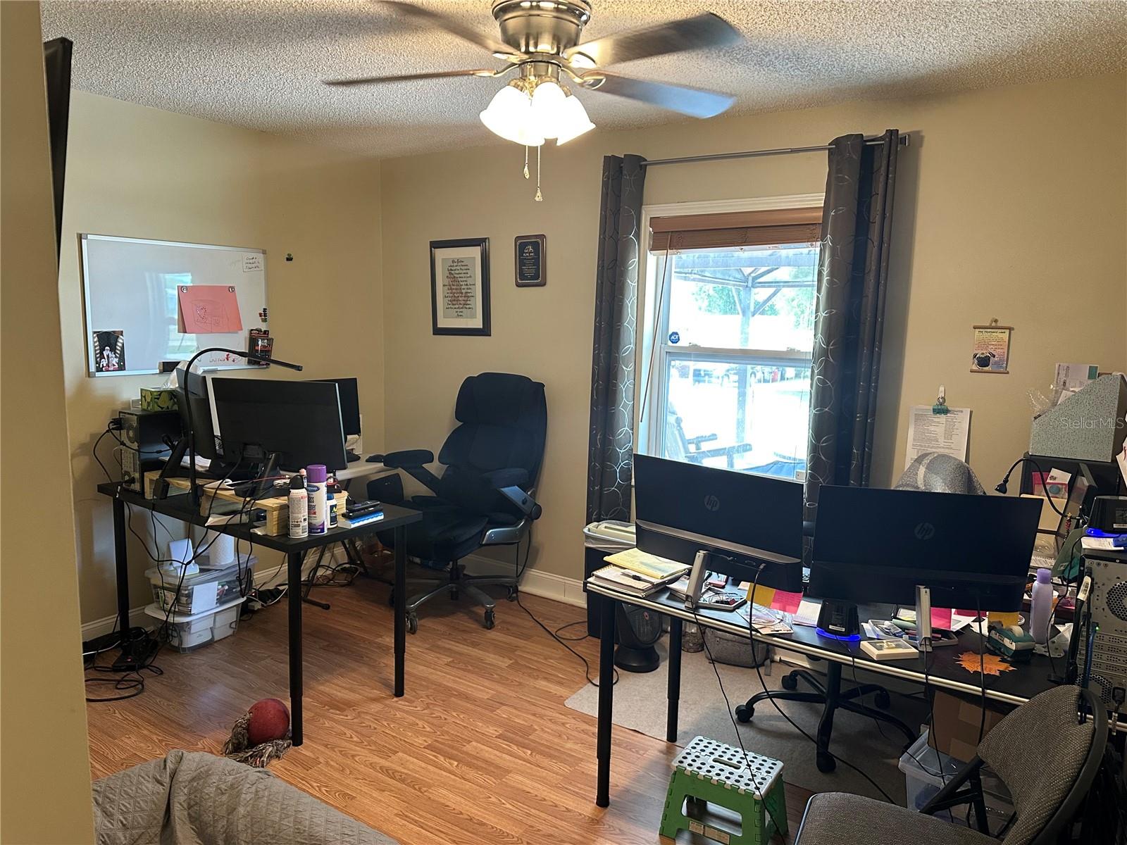 HIGHLAND GRVS SUB - Residential