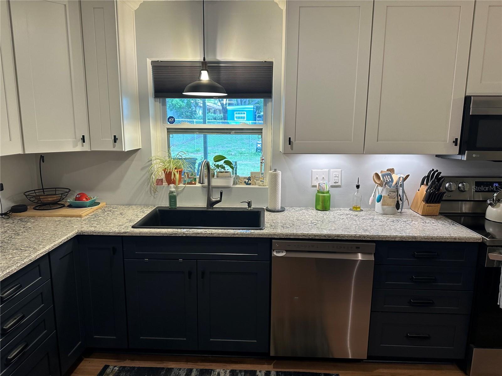 HIGHLAND GRVS SUB - Residential