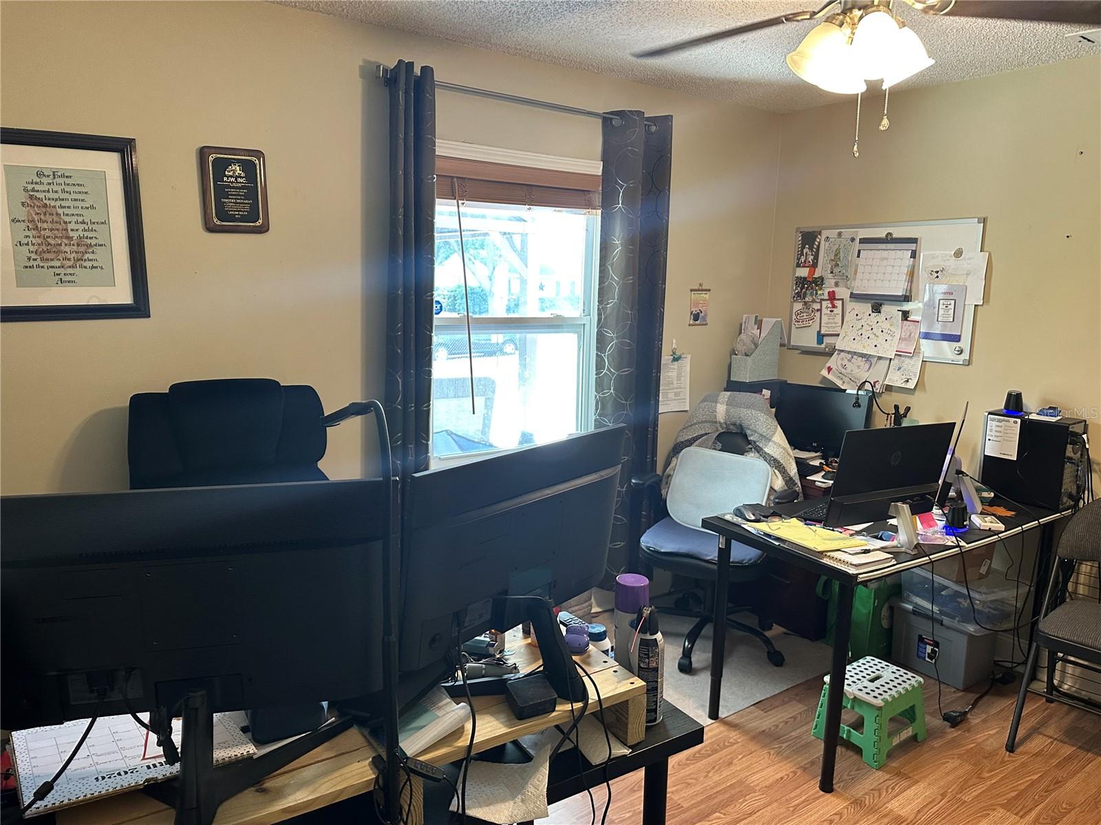 HIGHLAND GRVS SUB - Residential