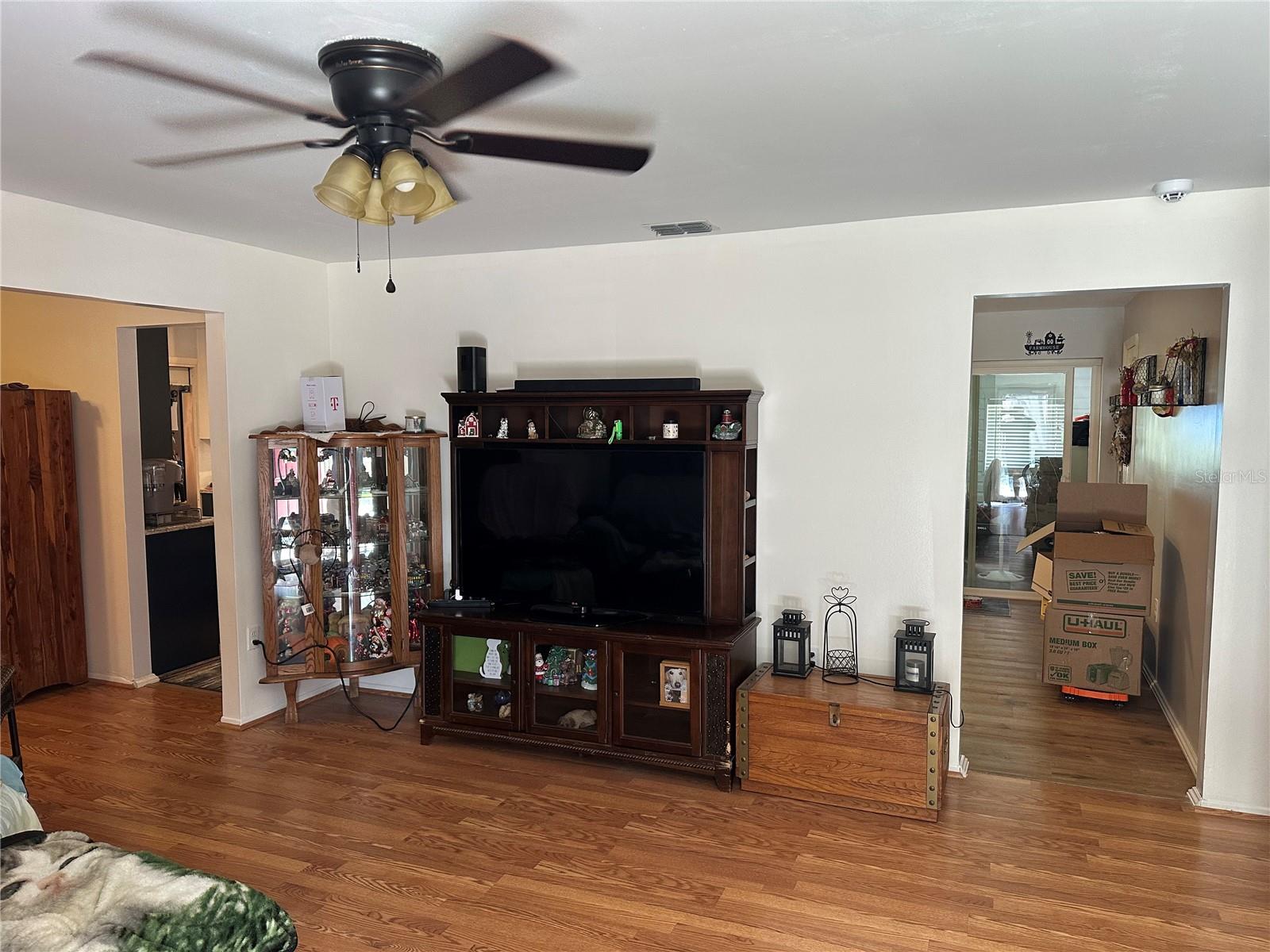 HIGHLAND GRVS SUB - Residential