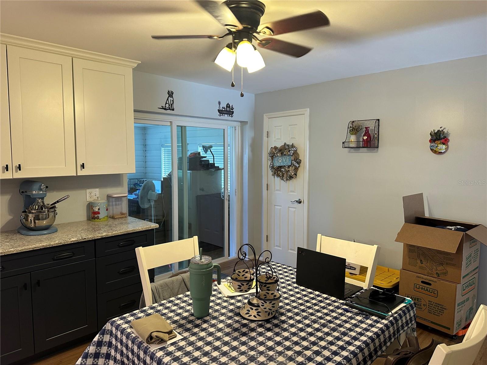 HIGHLAND GRVS SUB - Residential