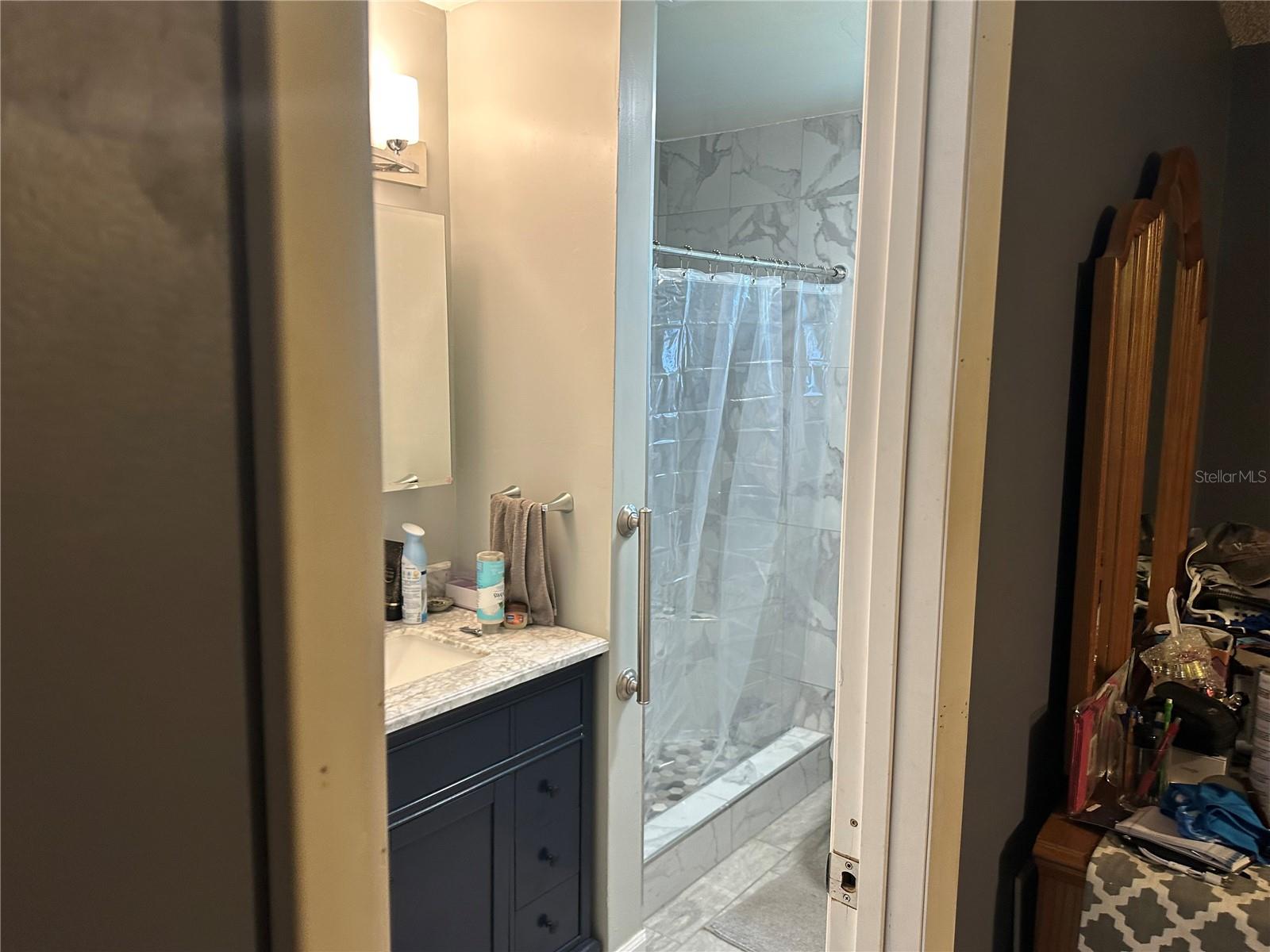 HIGHLAND GRVS SUB - Residential