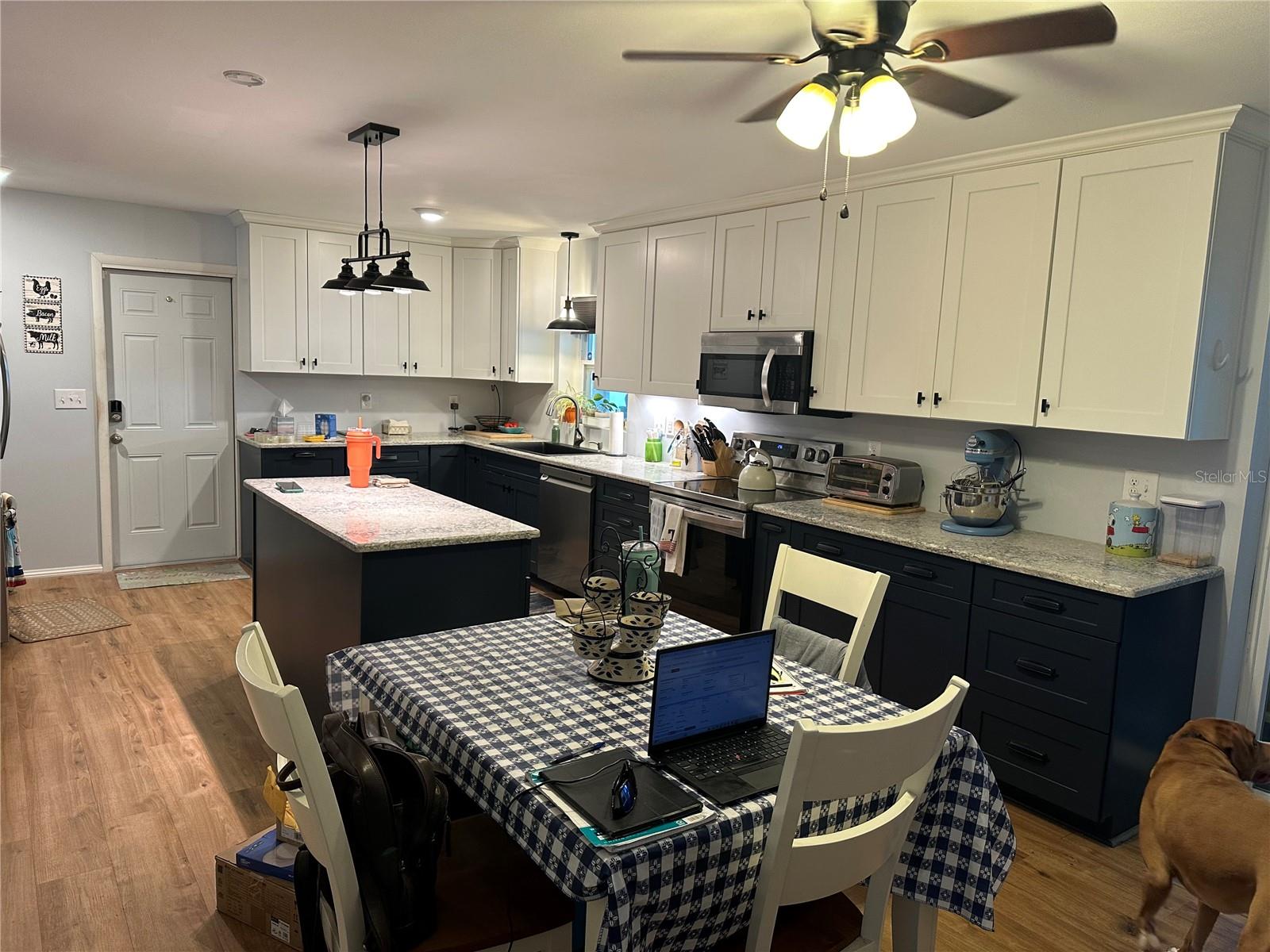 HIGHLAND GRVS SUB - Residential