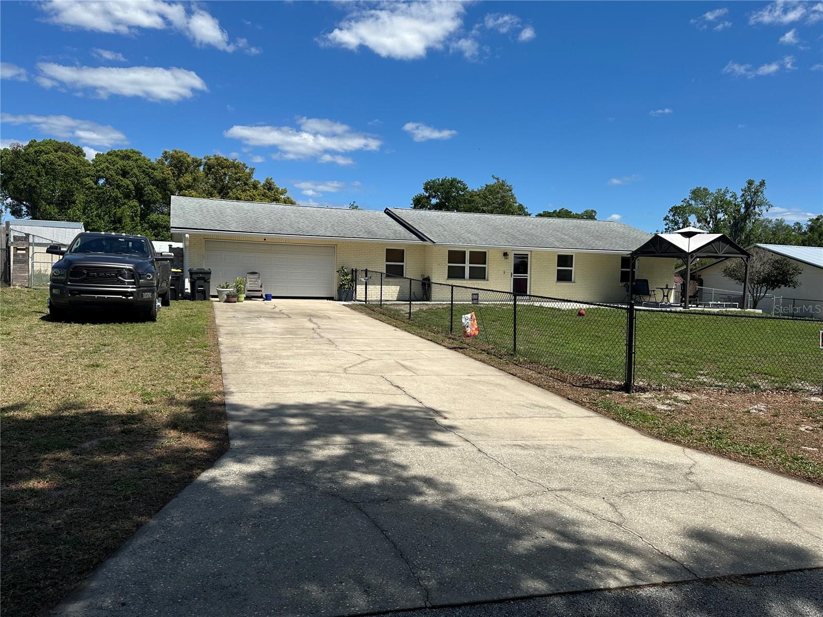 HIGHLAND GRVS SUB - Residential