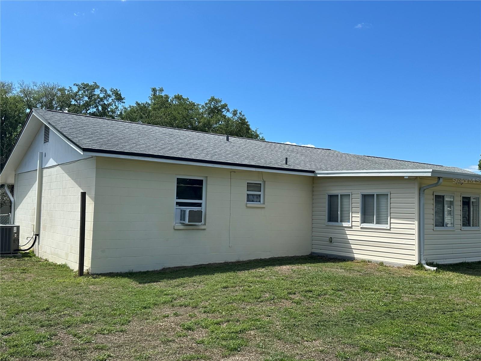 HIGHLAND GRVS SUB - Residential