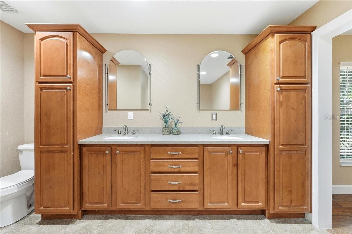 COUNTRY ESTATES - Residential