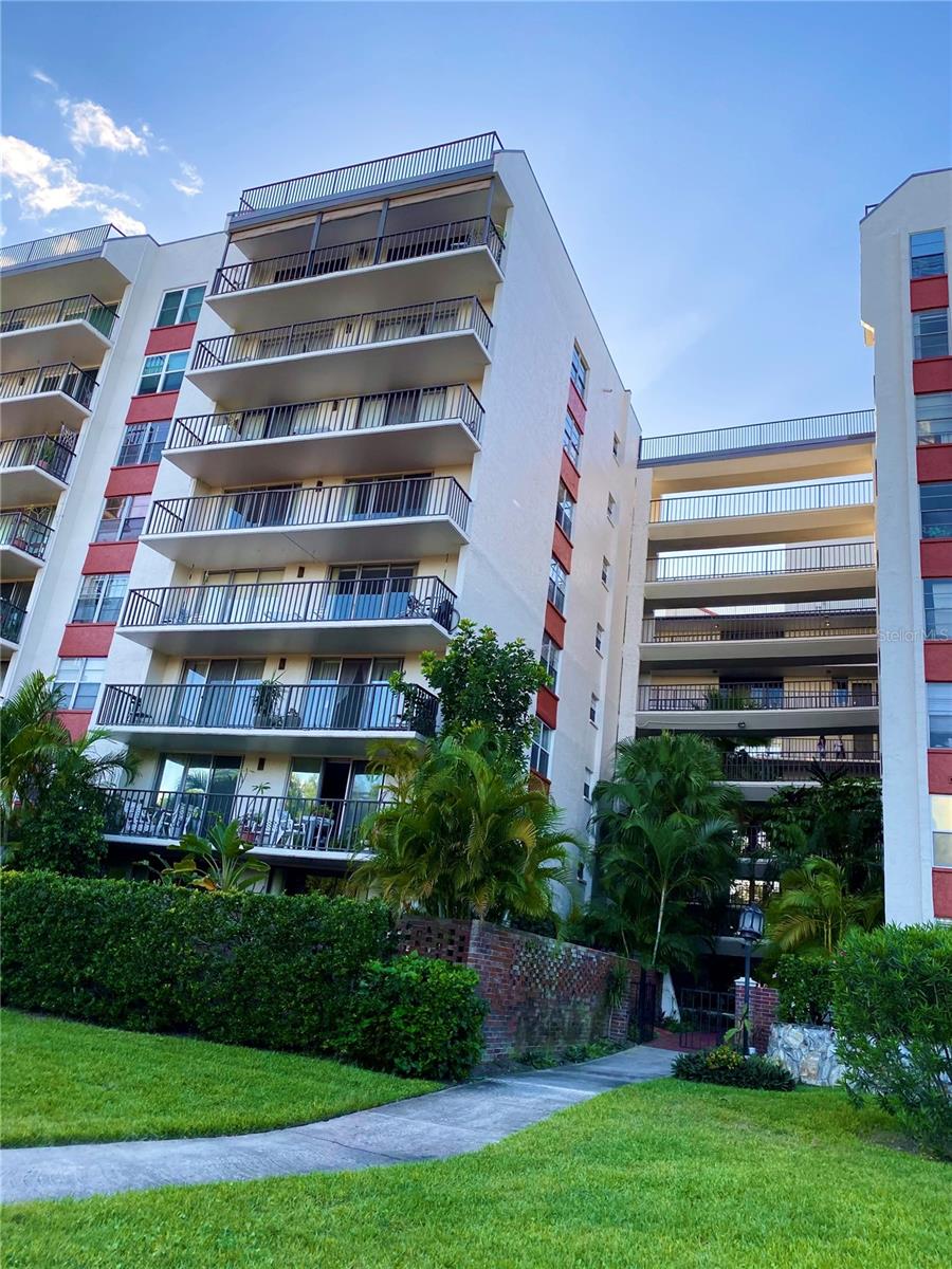 2699 SEVILLE BOULEVARD 607