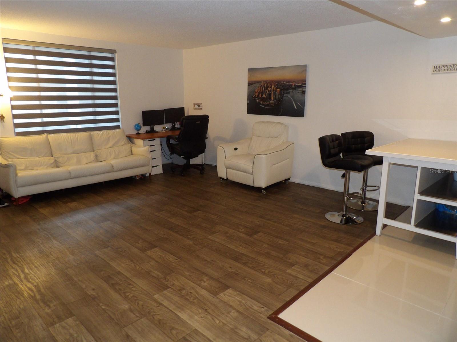 2699 SEVILLE BOULEVARD 607