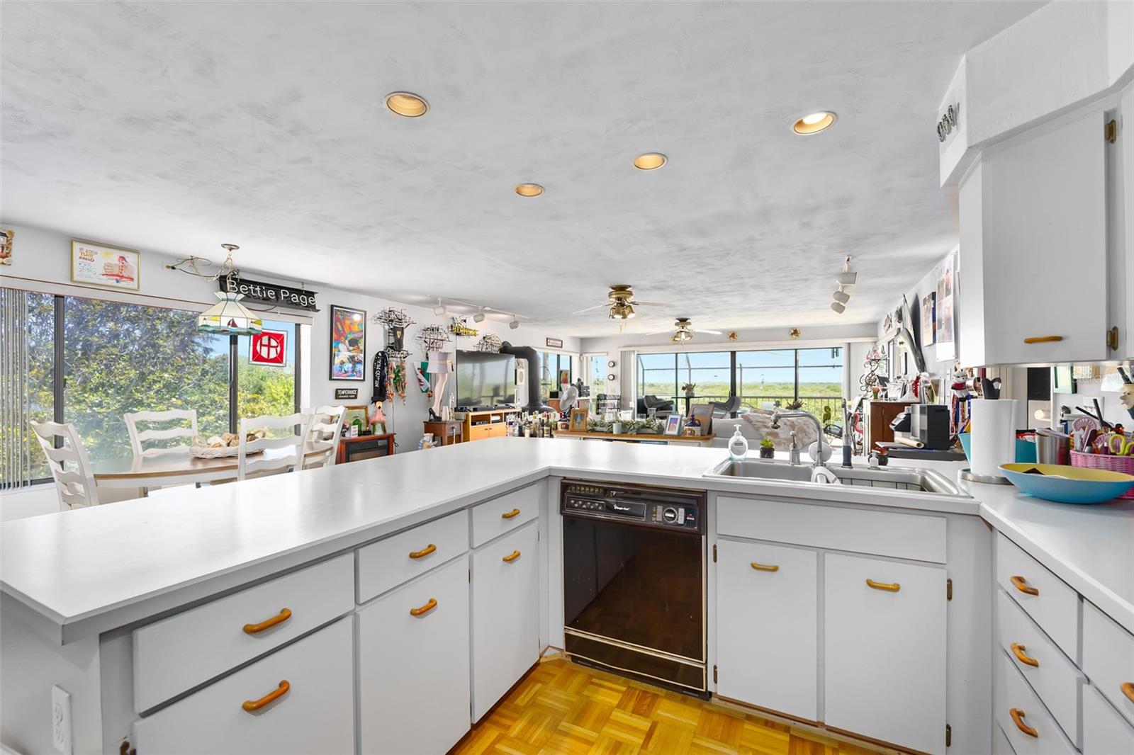 MARSH LANDING - Residential