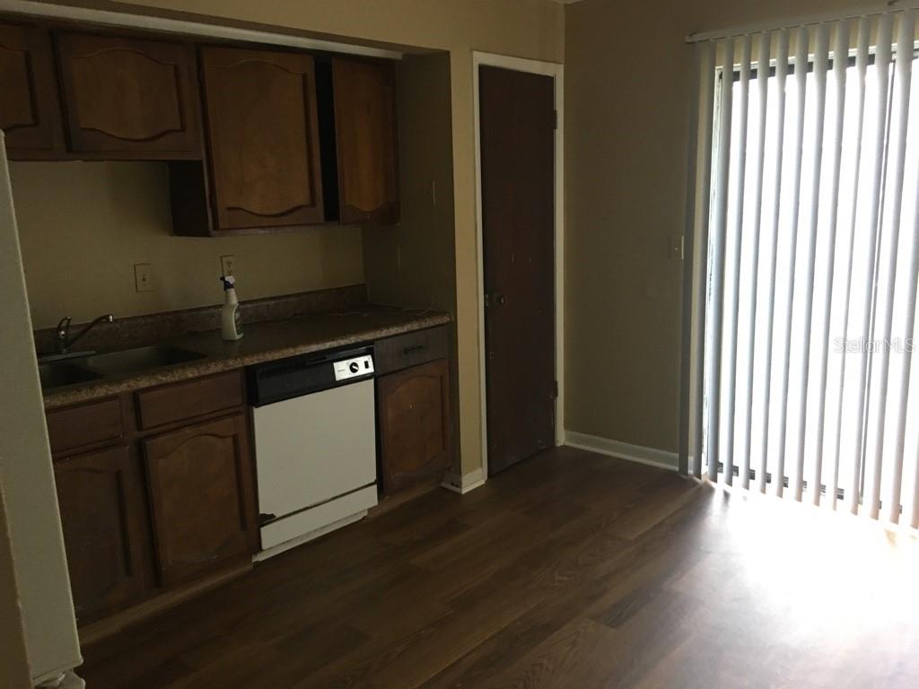 GOLFVIEW MANOR - Residential Income