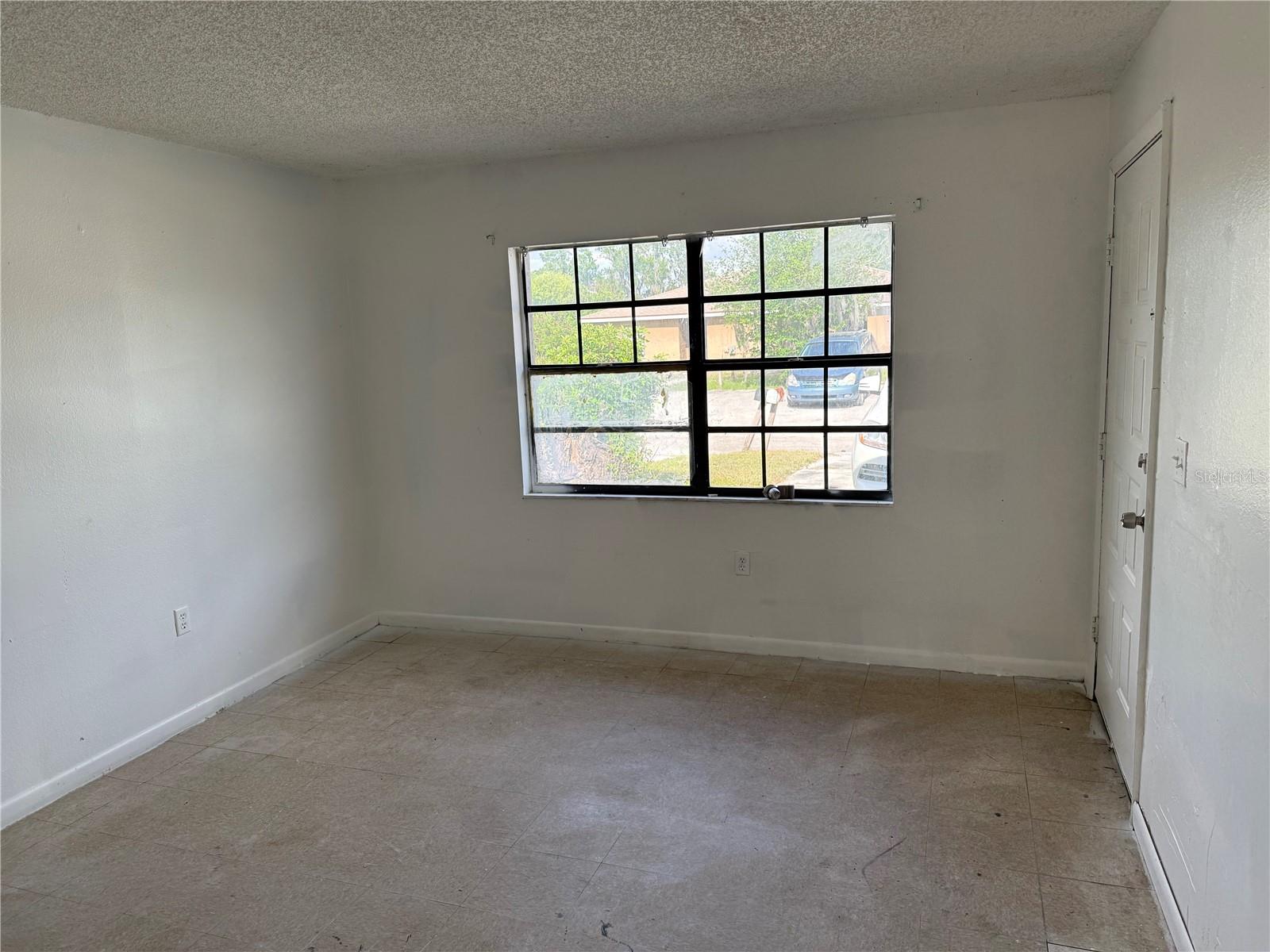 GOLFVIEW MANOR - Residential Income