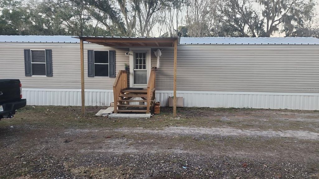 Photo of 1333 Wilkinson Drive, Plant City, FL 33566 (MLS # TB8513184)