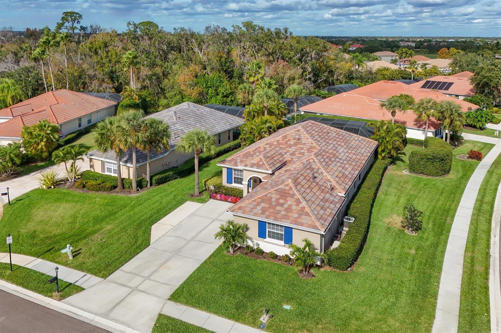 WATERLEFE GOLF & RIVER CLUB - Residential