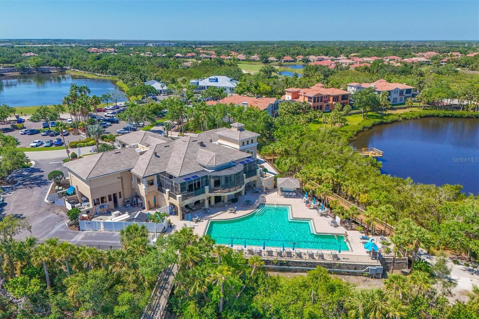 WATERLEFE GOLF & RIVER CLUB - Residential