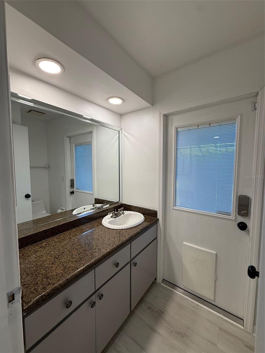 LAKE VALENCIA UNIT ONE - Residential