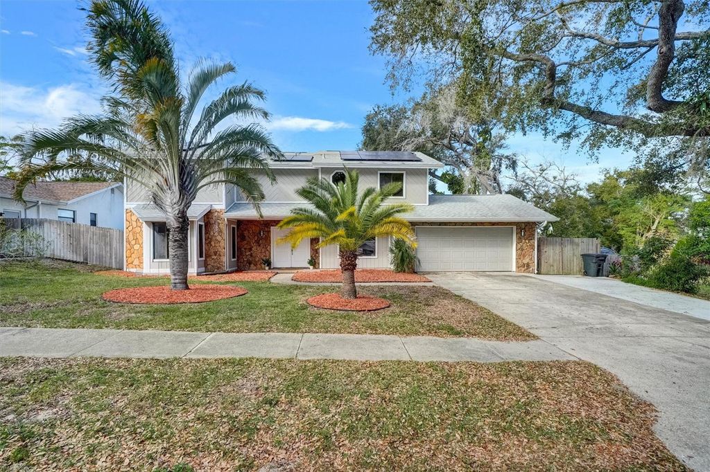 Photo of 2789 Valencia Lane W, Palm Harbor, FL 34684 (MLS # TB8443922)