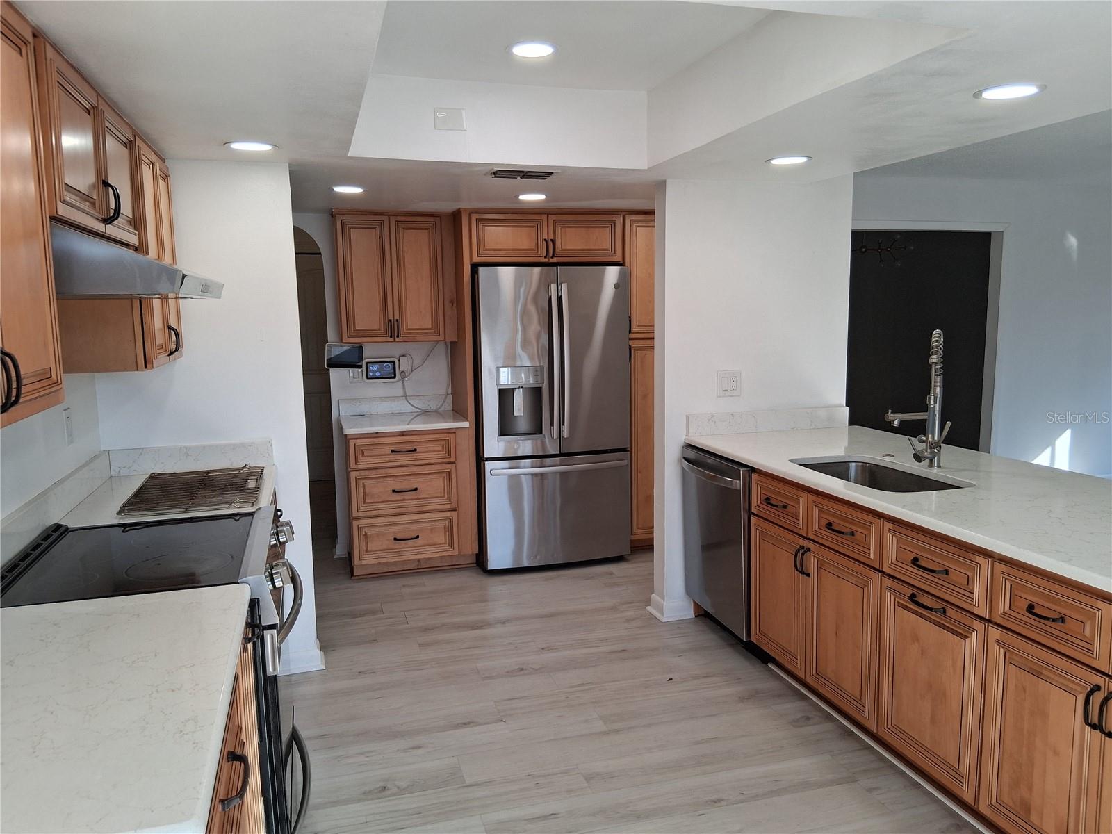 LAKE VALENCIA UNIT ONE - Residential