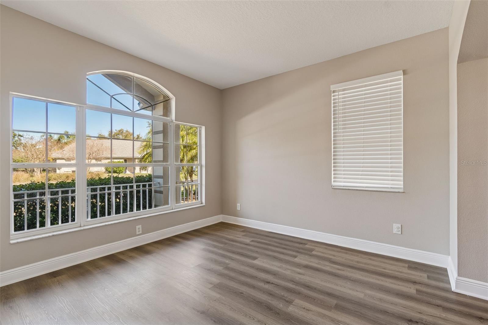 TRINITY WEST - Residential