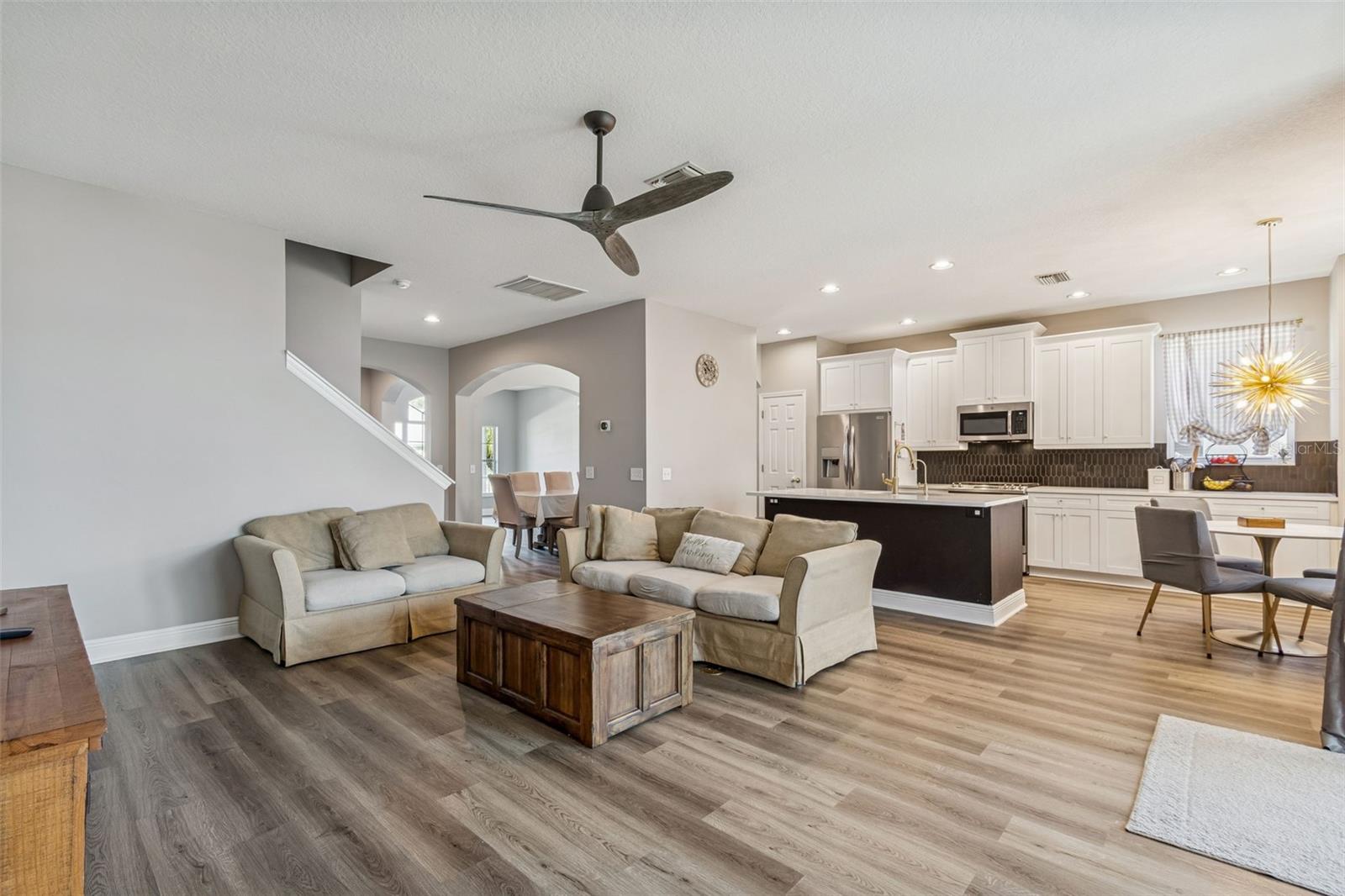 TRINITY WEST - Residential