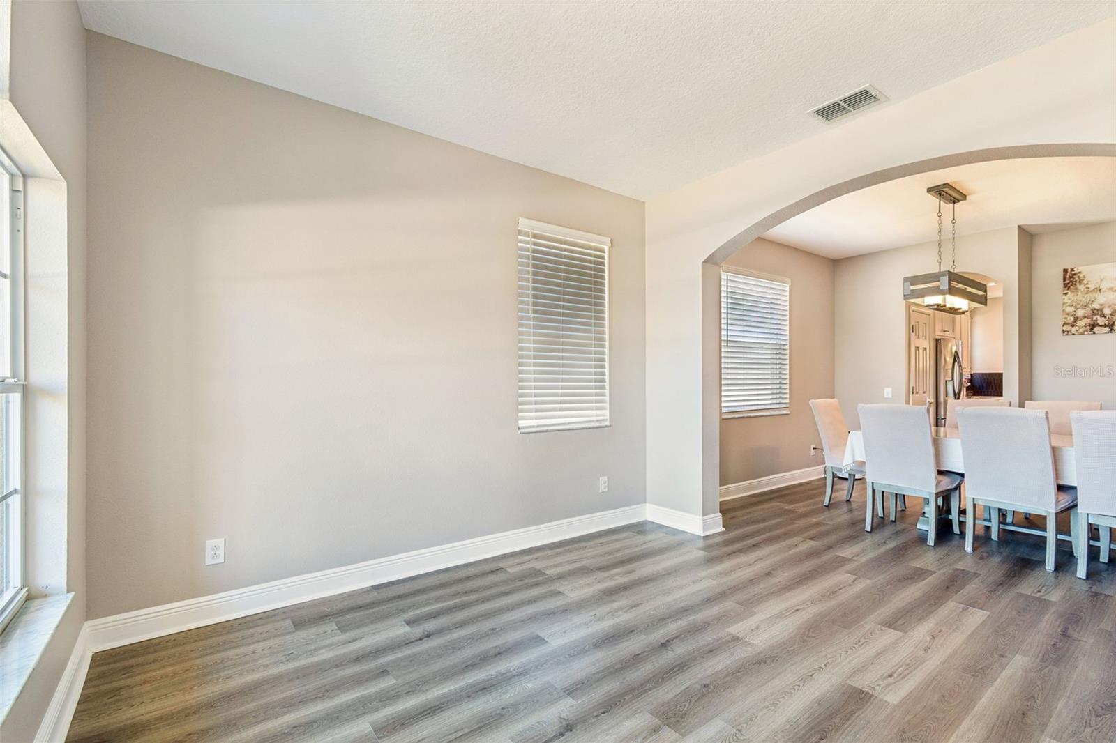 TRINITY WEST - Residential