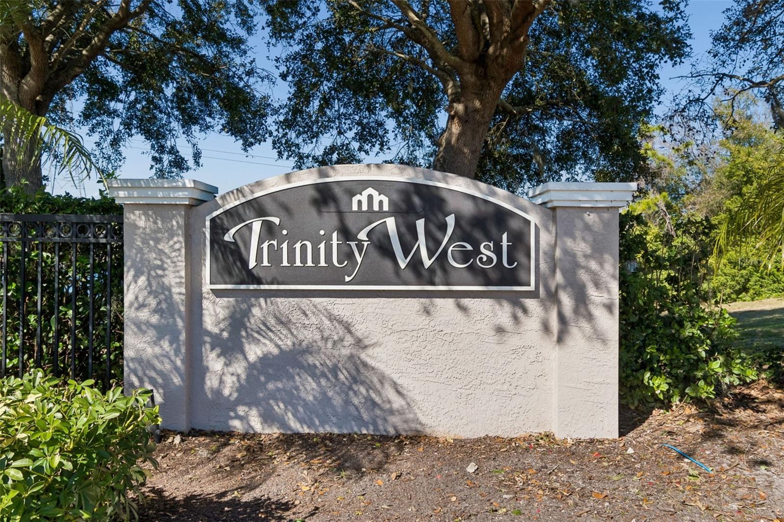 TRINITY WEST - Residential
