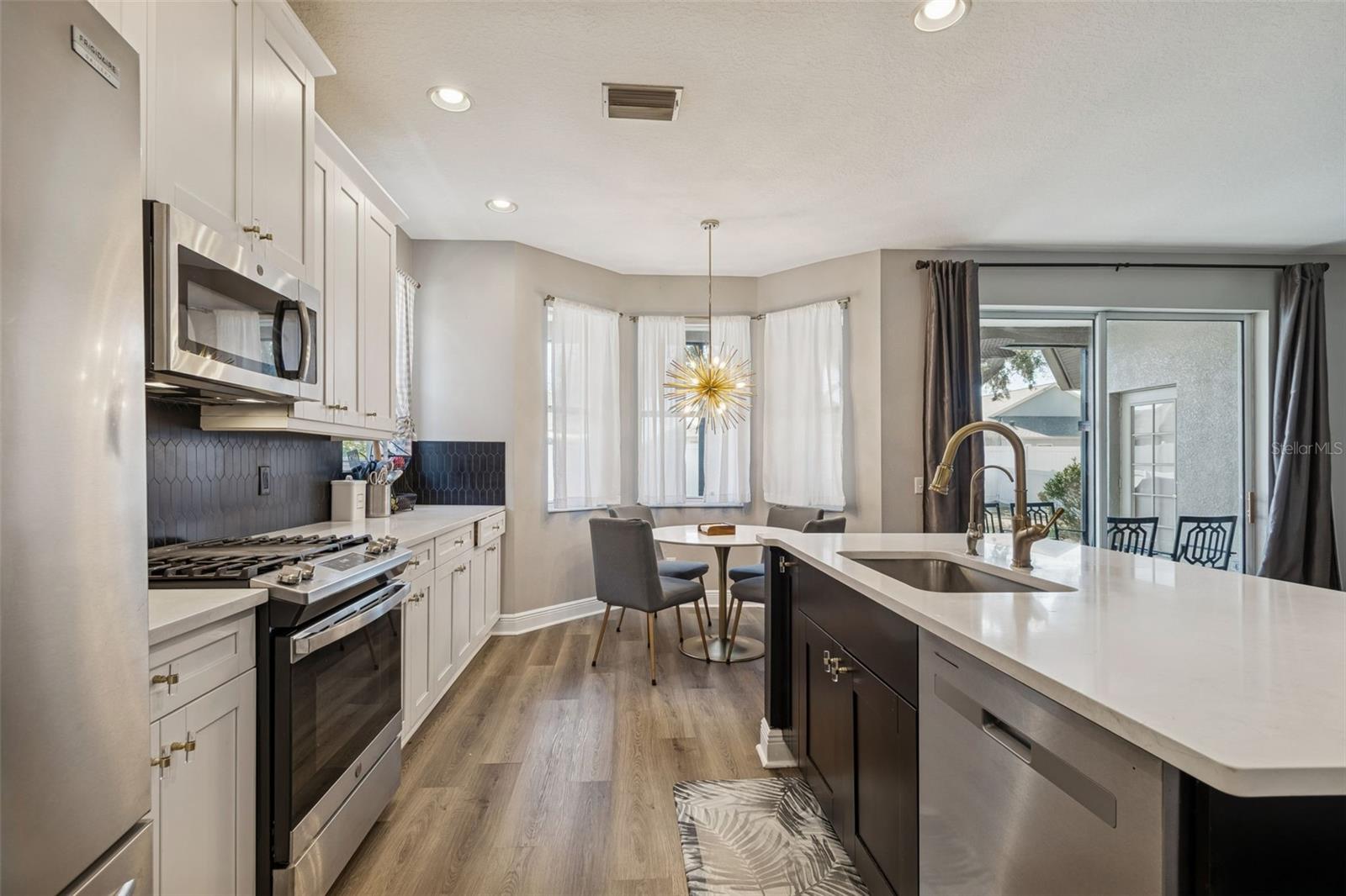 TRINITY WEST - Residential