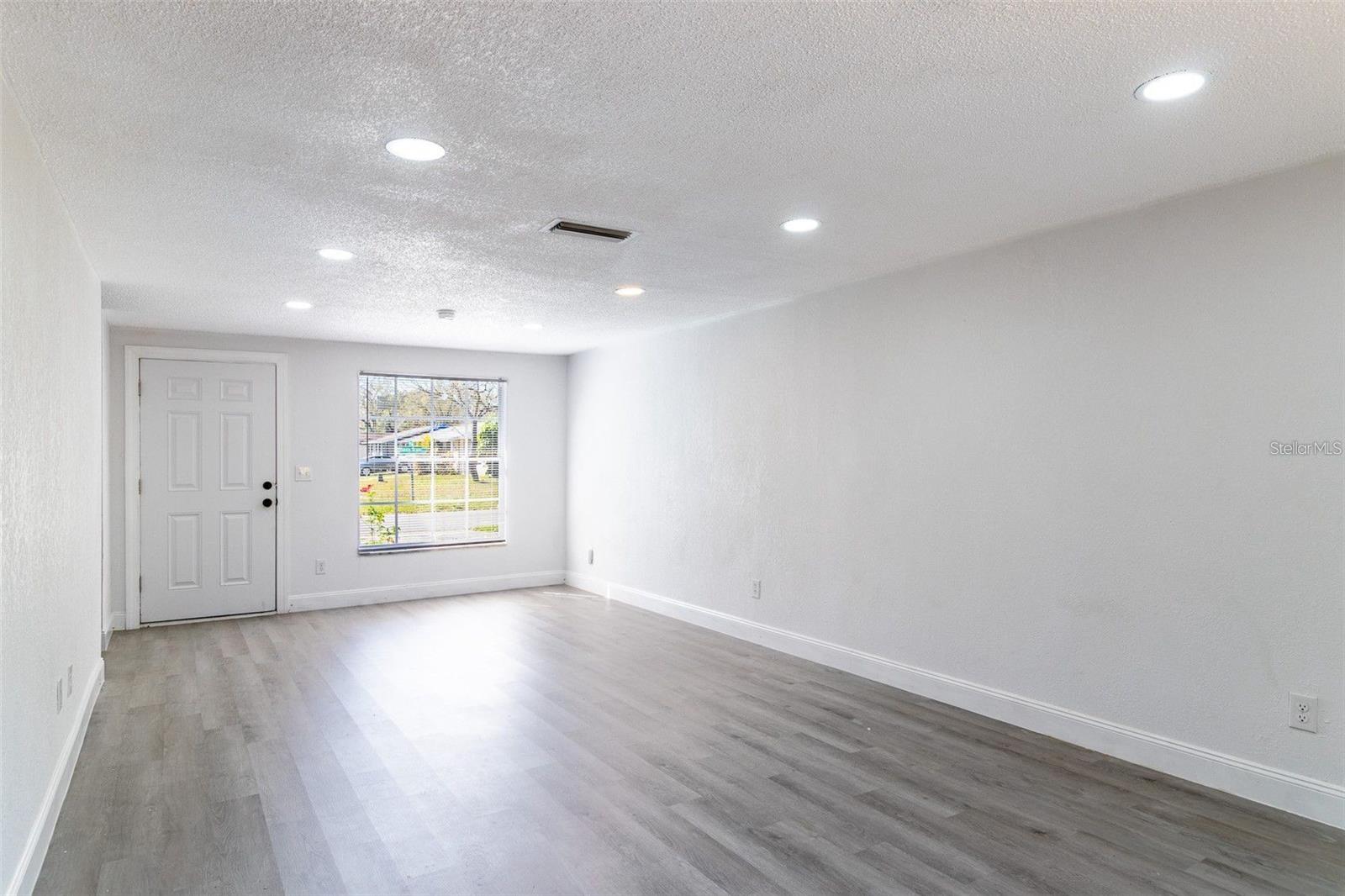 3432 DANNY BRYAN BOULEVARD