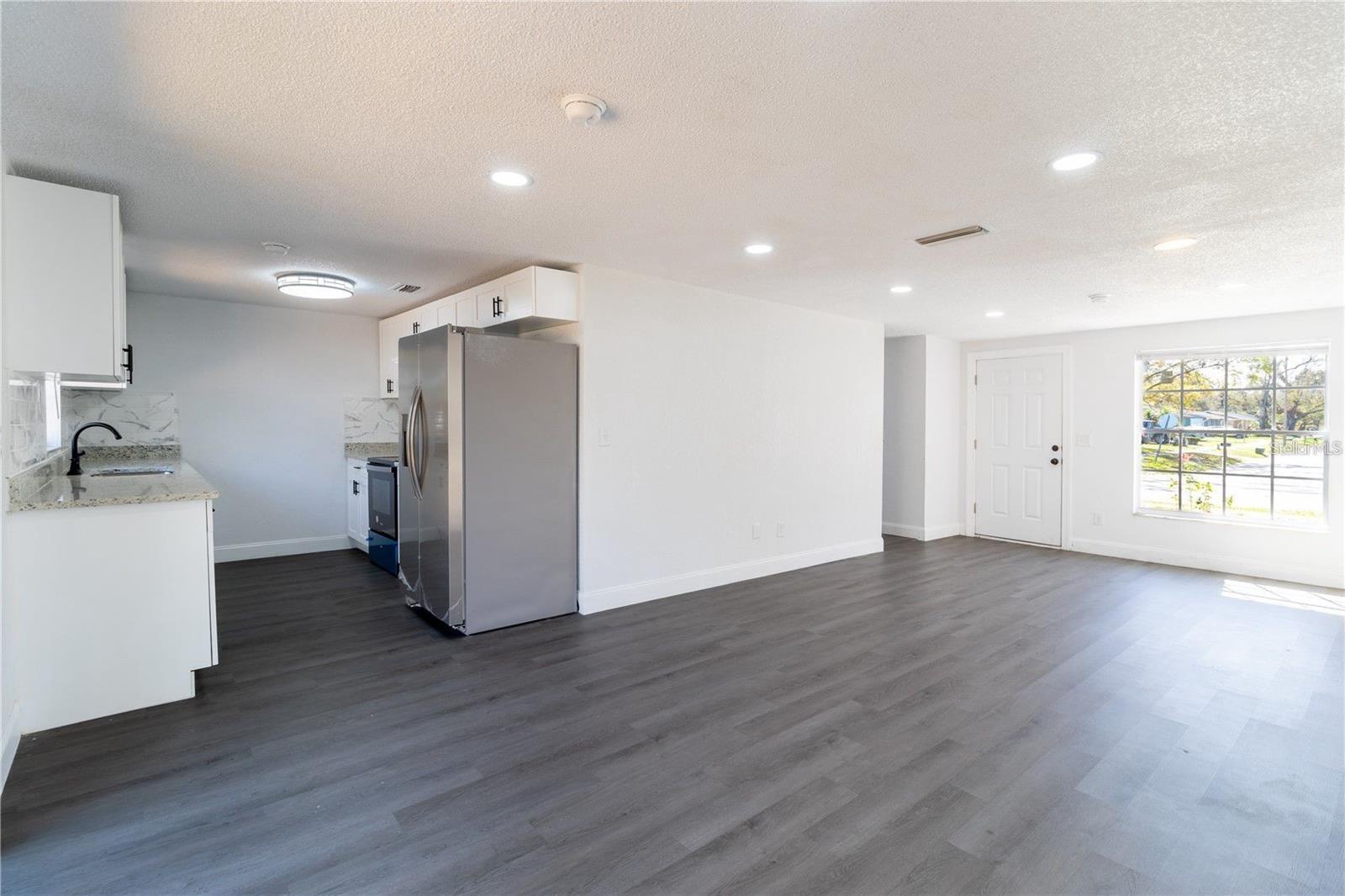 3432 DANNY BRYAN BOULEVARD