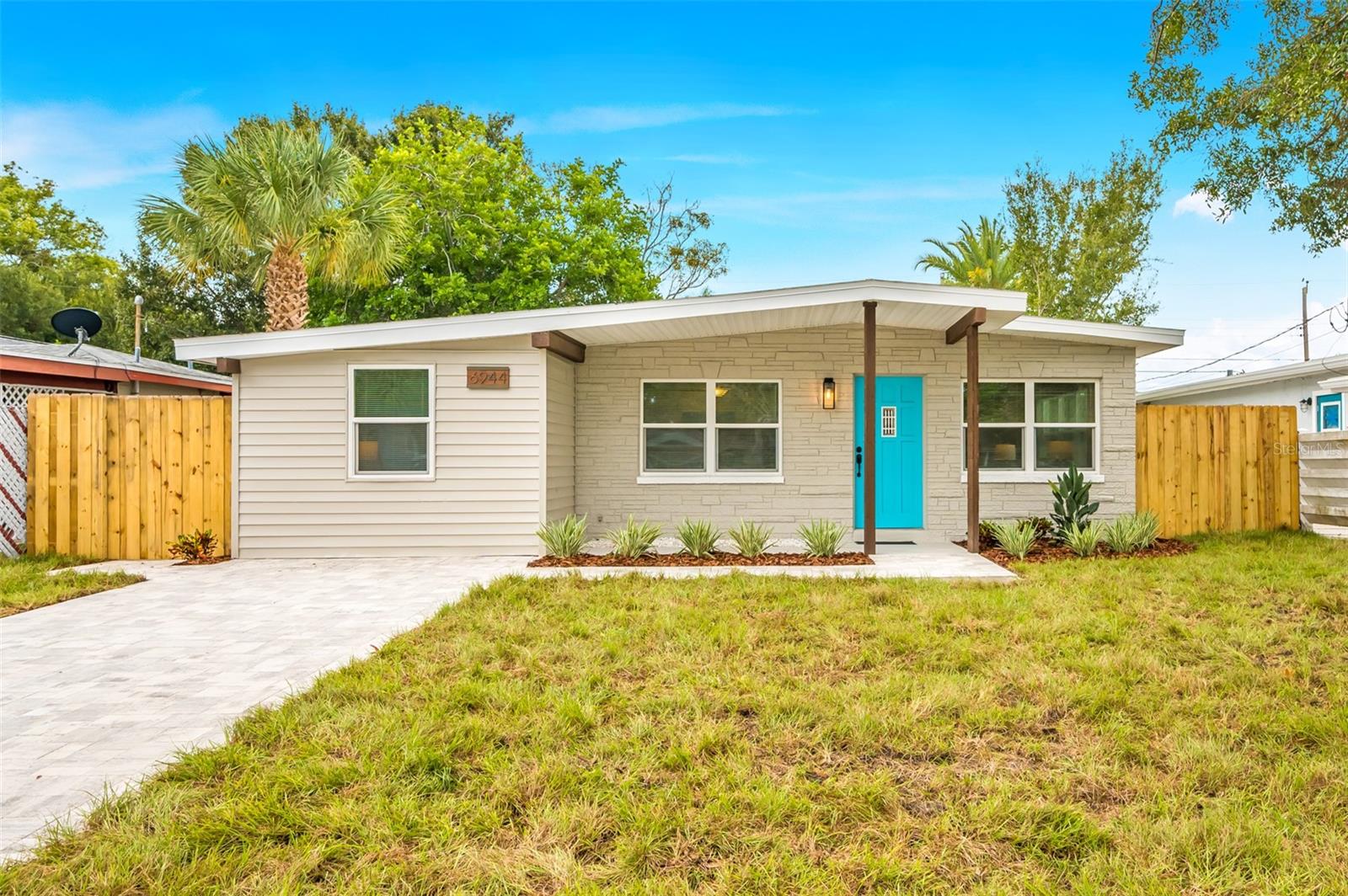 TYRONE - Residential