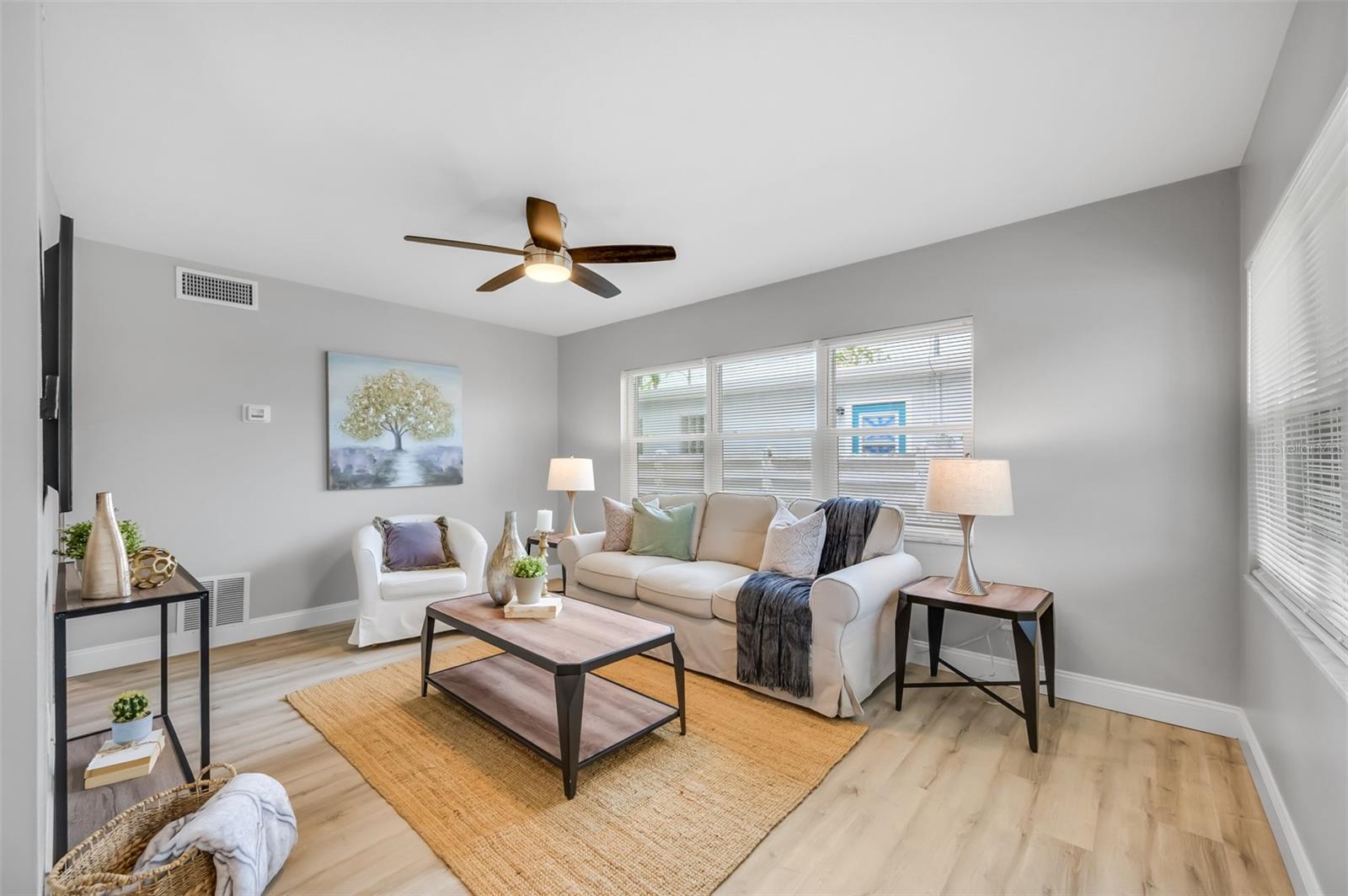 TYRONE - Residential