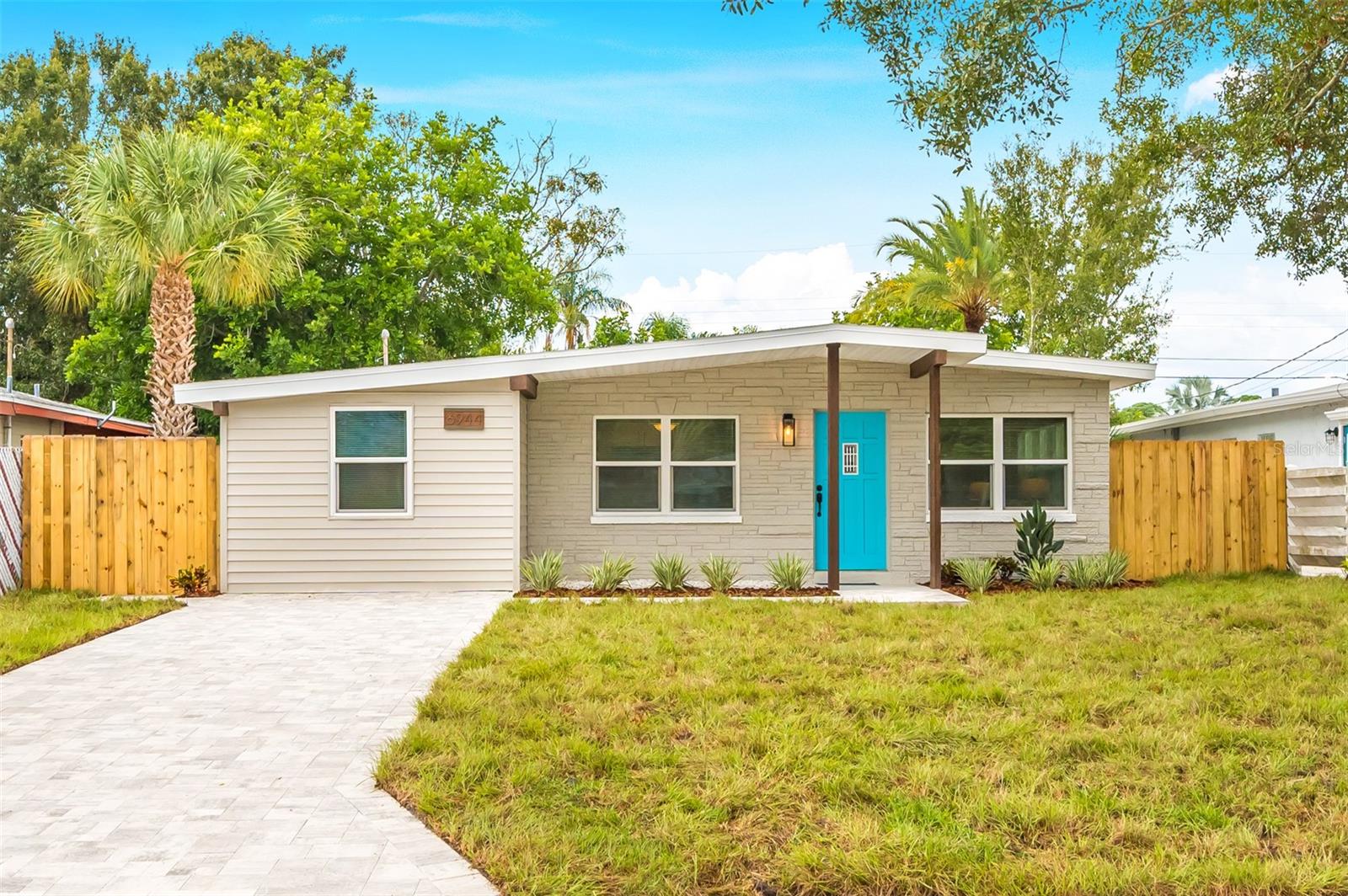 TYRONE - Residential