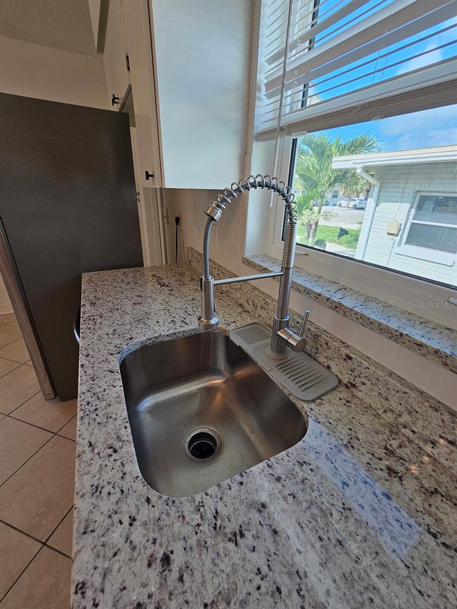GAY SHORES 1ST ADD - Residential Lease