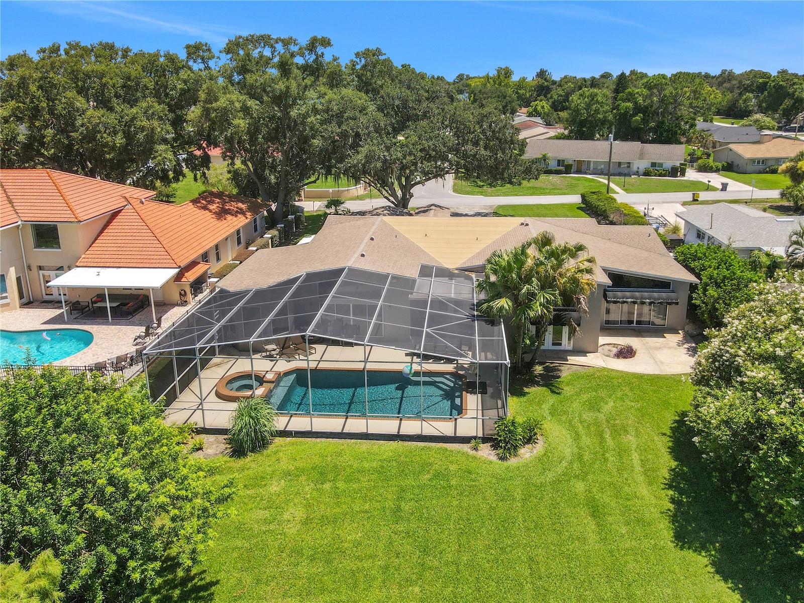 1441 S LAKE ROY DRIVE