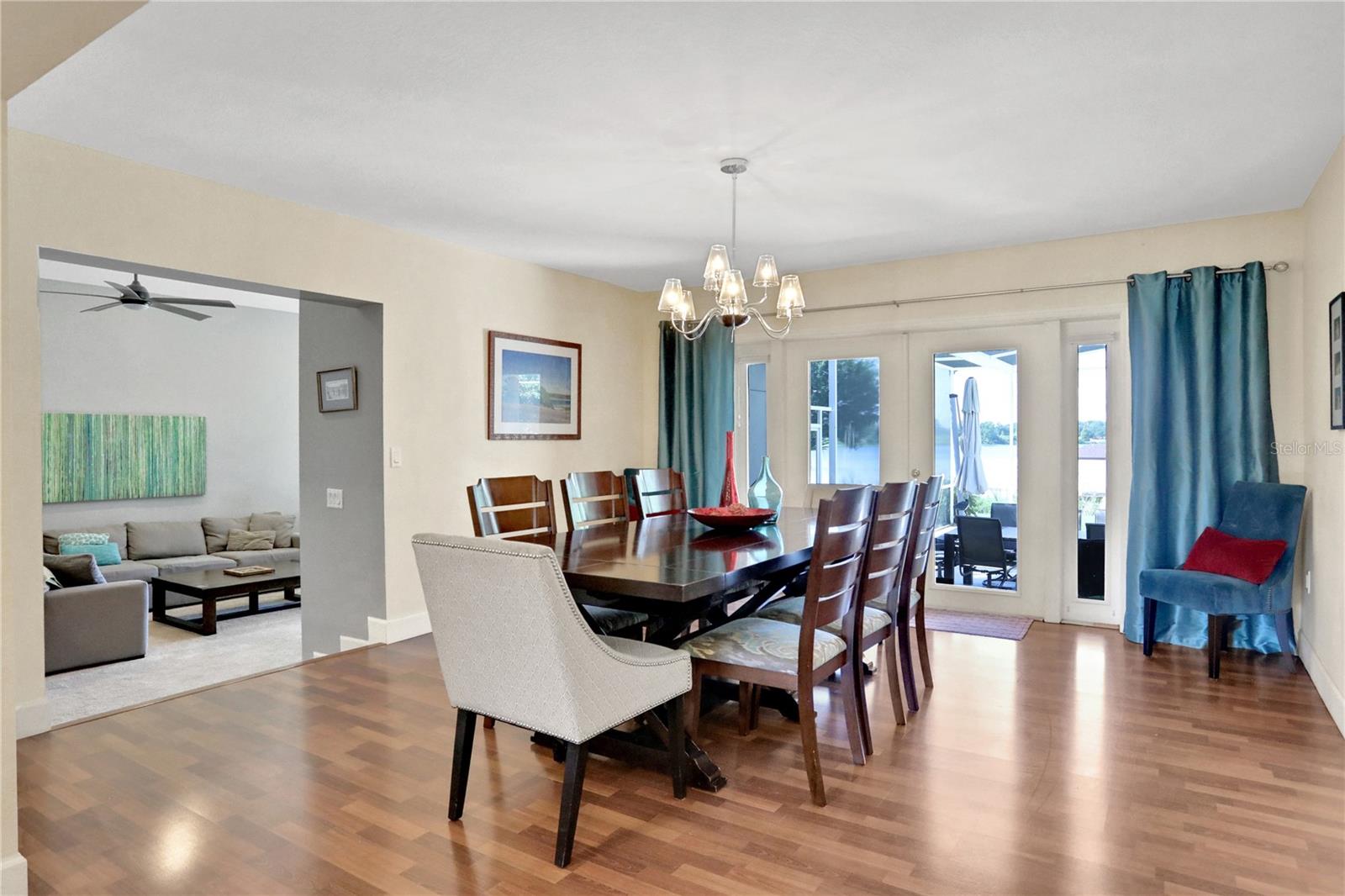SOUTH ROY SHORES - Residential
