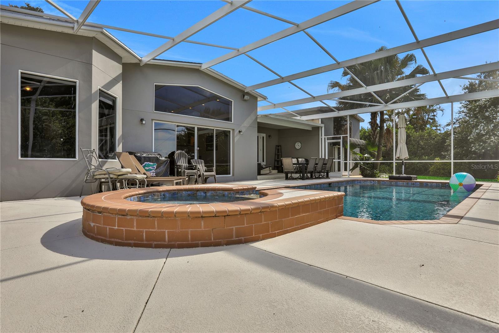 SOUTH ROY SHORES - Residential