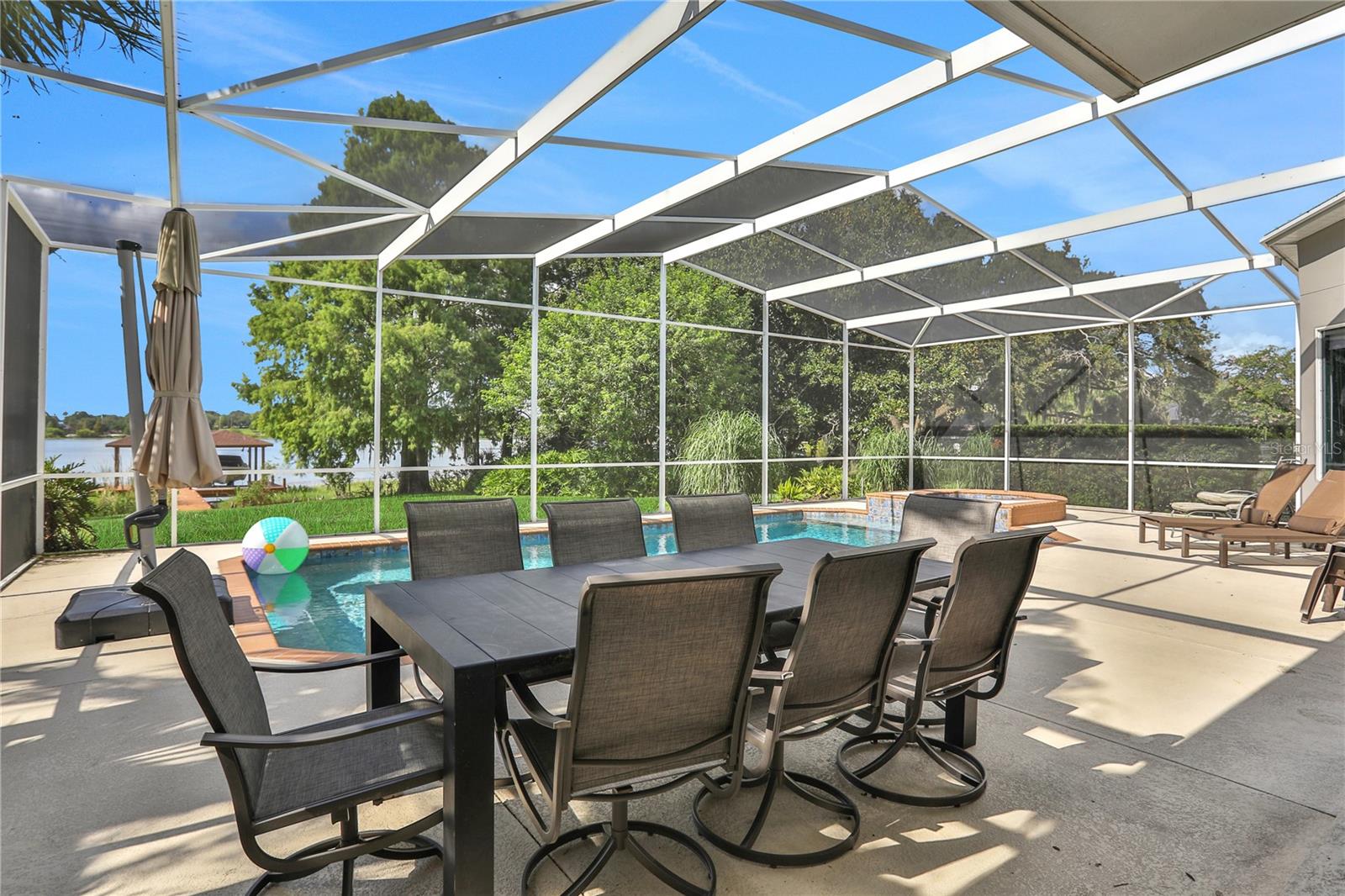 SOUTH ROY SHORES - Residential
