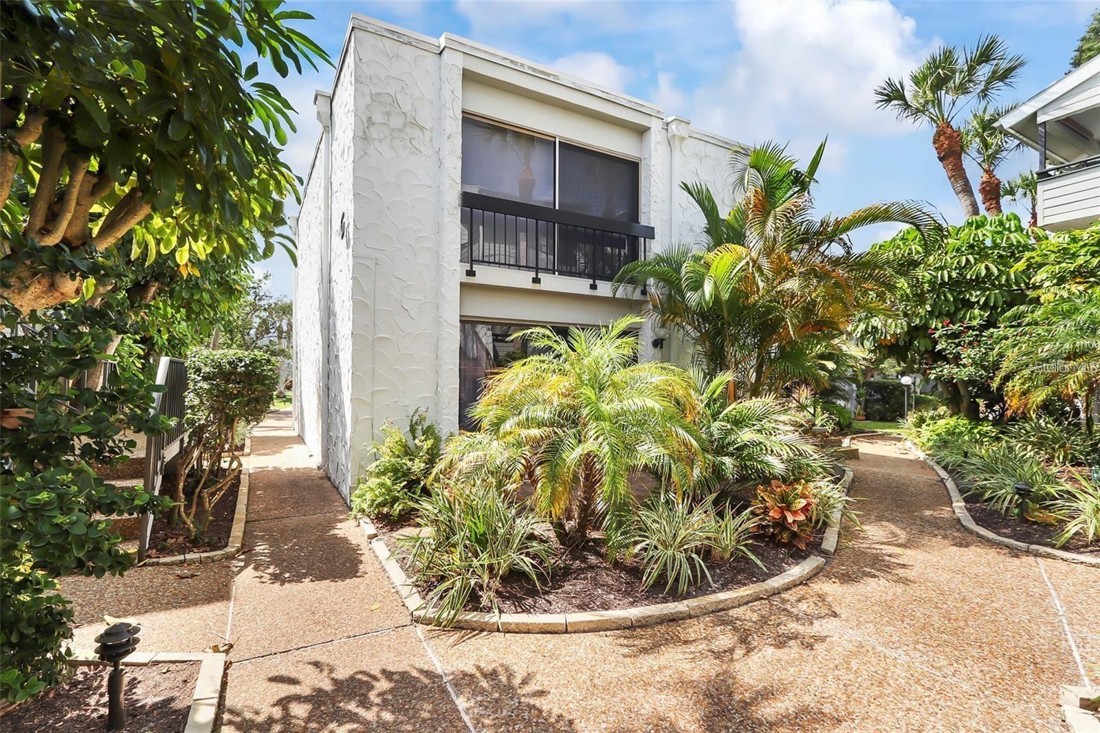 1555 TARPON CENTER DRIVE 135