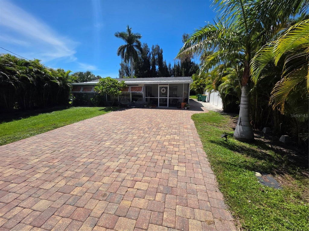 Photo of 27429 Dutch Avenue, Punta Gorda, FL 33982 (MLS # C7531359)