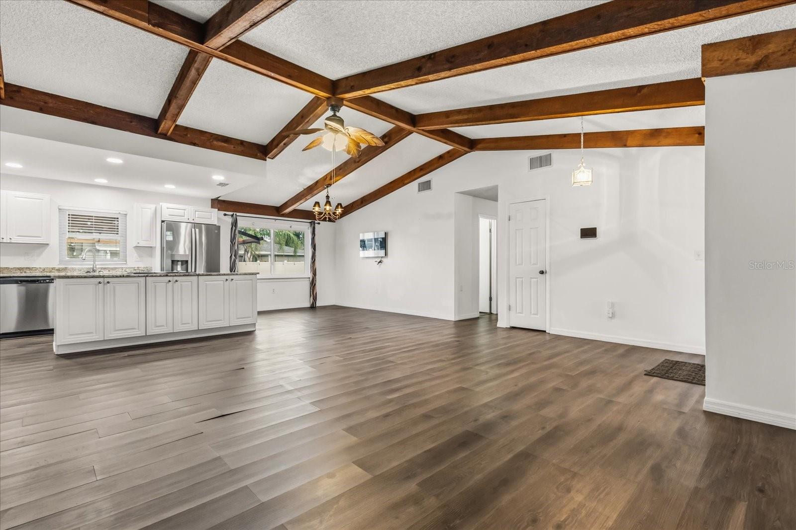 IMPERIALAKES PH 01 - Residential