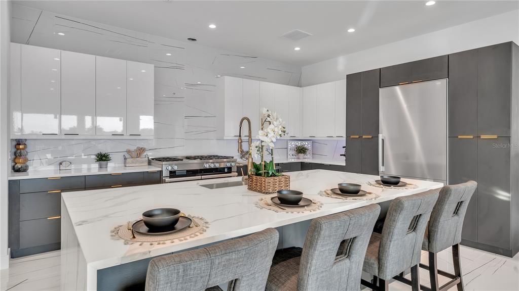 SOUTH CSWY ISLE YACHT CLUB 2ND ADD - Residential