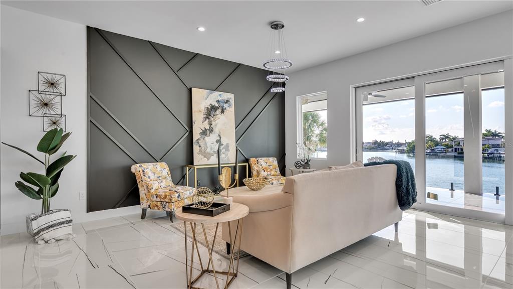 SOUTH CSWY ISLE YACHT CLUB 2ND ADD - Residential