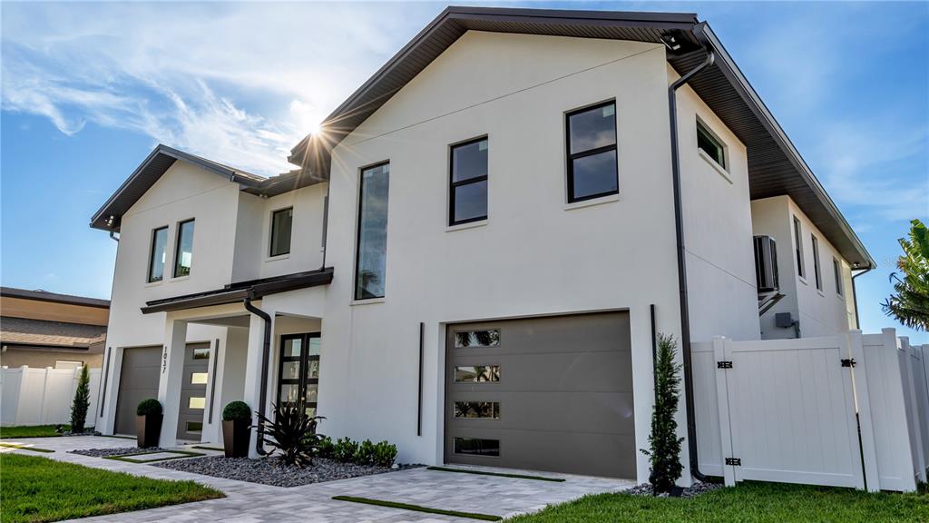 SOUTH CSWY ISLE YACHT CLUB 2ND ADD - Residential