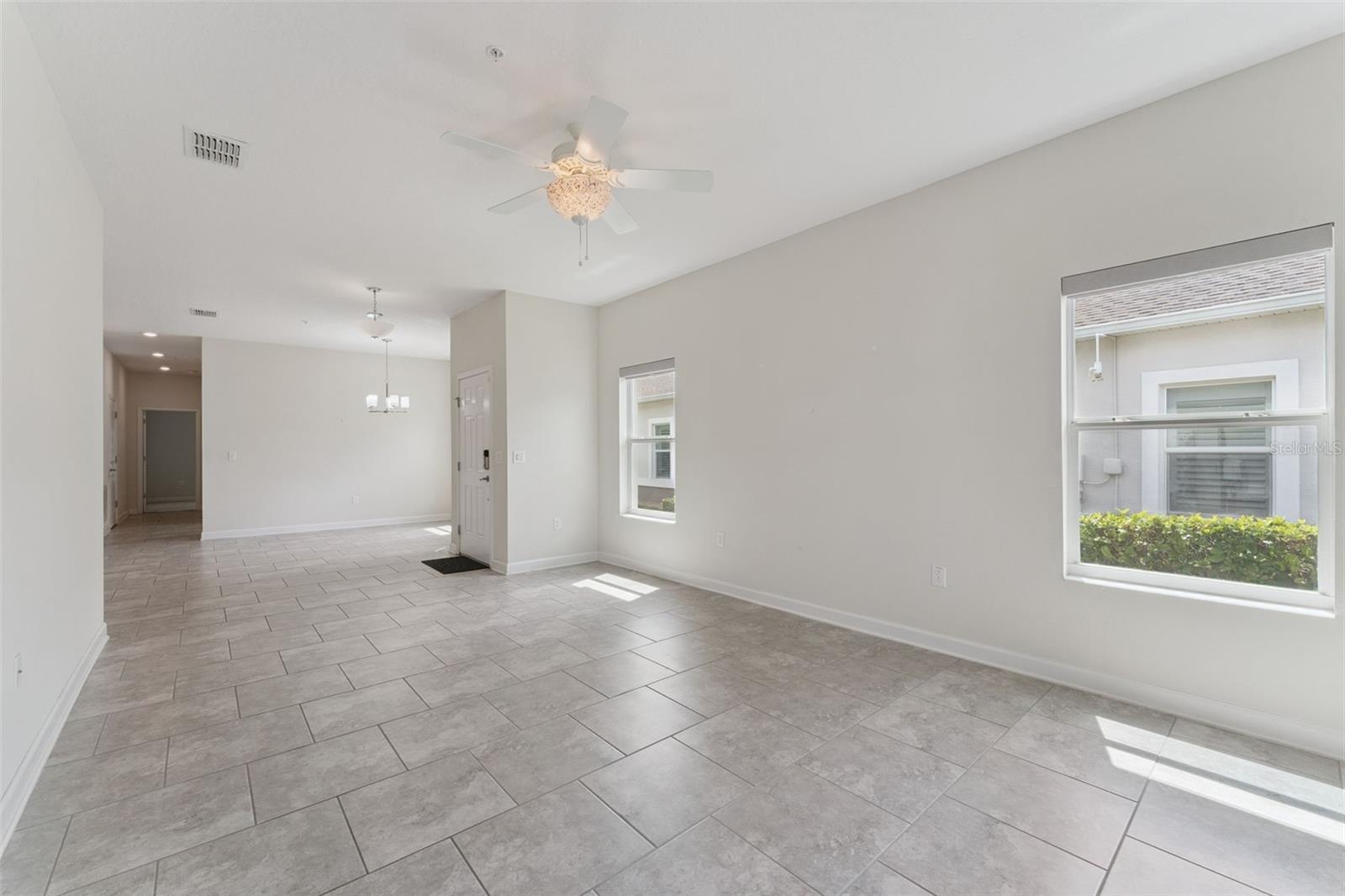 HERITAGE HILLS - Residential