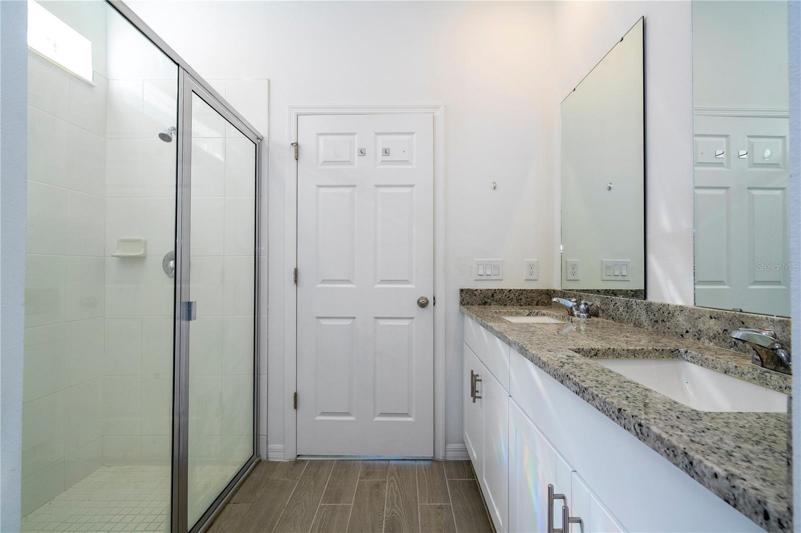 VILLAGES/MINNEOLA HILLS PH 1B - Residential