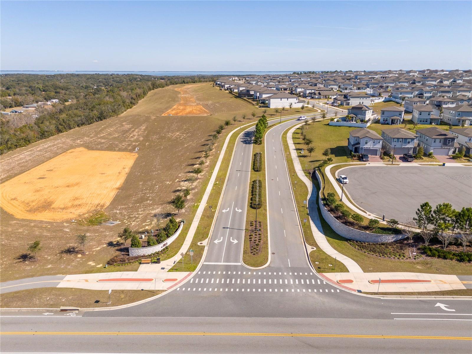 VILLAGES/MINNEOLA HILLS PH 1B - Residential
