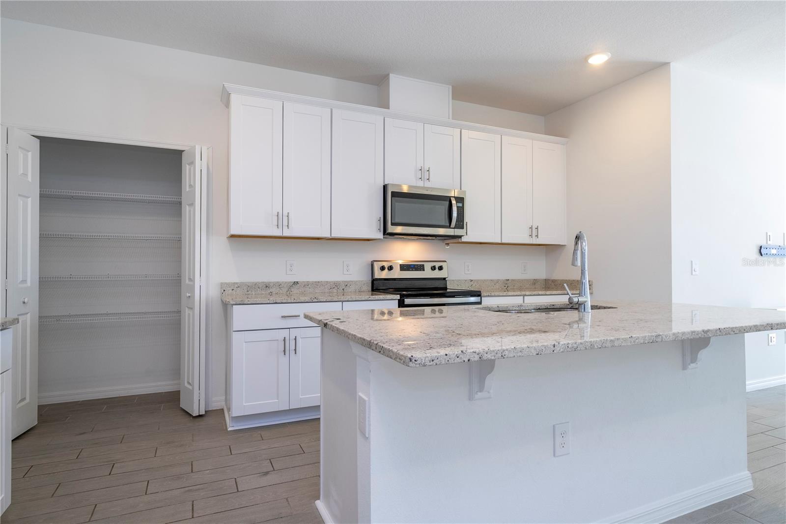 VILLAGES/MINNEOLA HILLS PH 1B - Residential