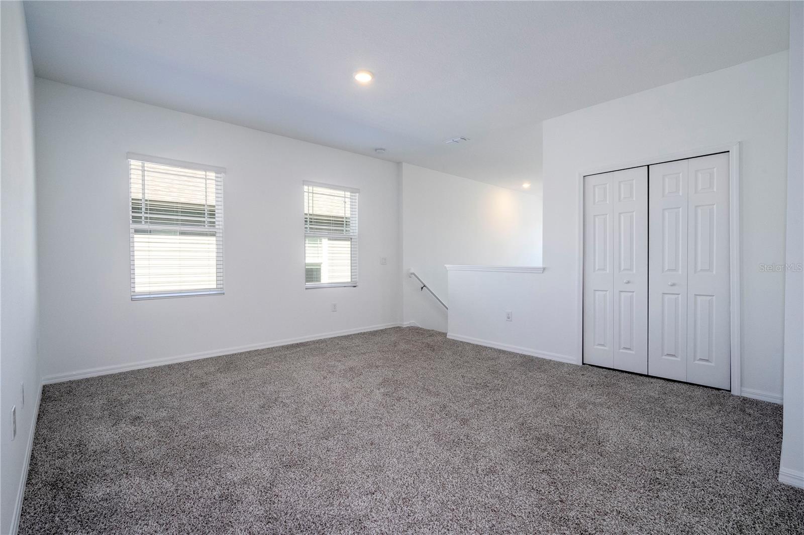 VILLAGES/MINNEOLA HILLS PH 1B - Residential